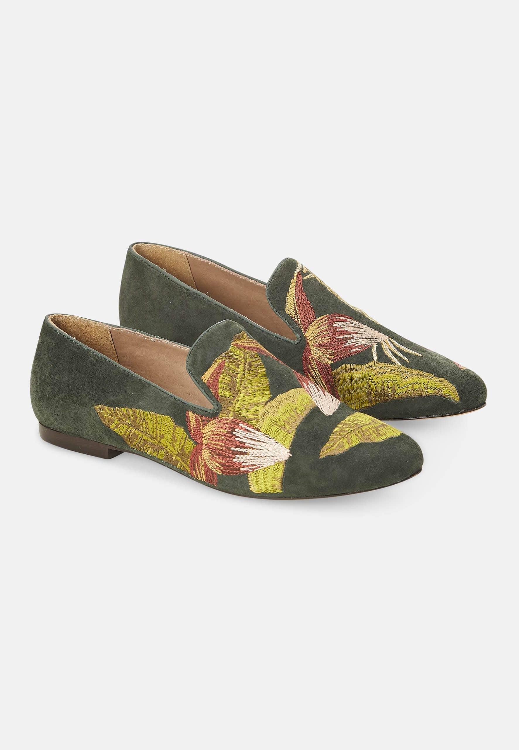 Green Suede Embroidered Loafers – Elegant Women’s Flat Shoes